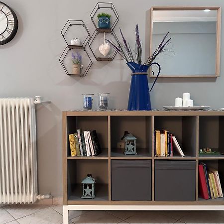 Cozy Apartment Near The City Center And Beaches Athen Exterior foto